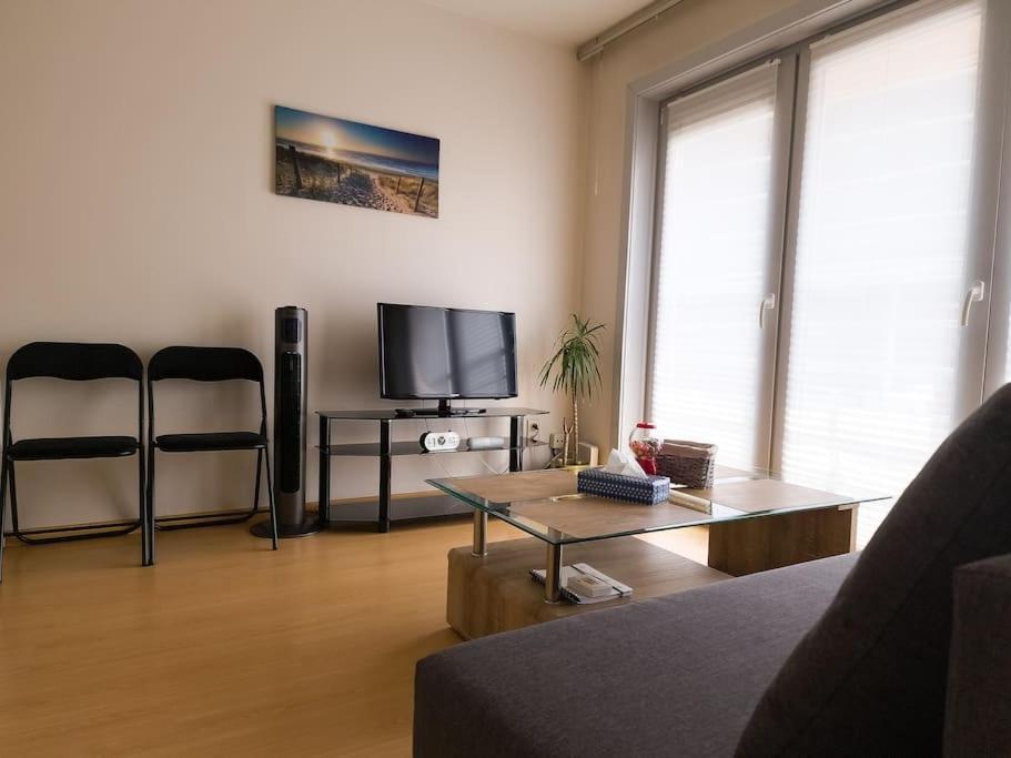 Cozy Studio With Pool Close To The Sea Ostend Exterior foto