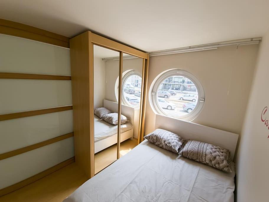 Cozy Studio With Pool Close To The Sea Ostend Exterior foto